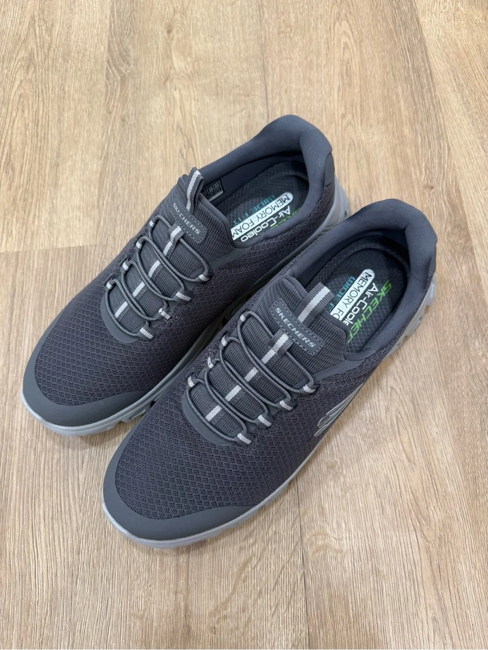 Skechers® Glide-Step® Men's Flexible Comfort Sneakers Size 12 Wide